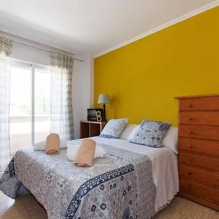 Holiday home Adosado Con Jardin En Xalets De